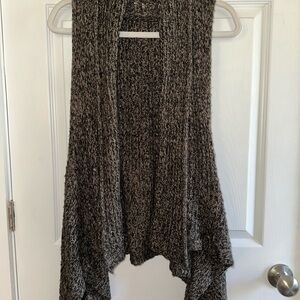 Women's Black and Gray Sweater Vest